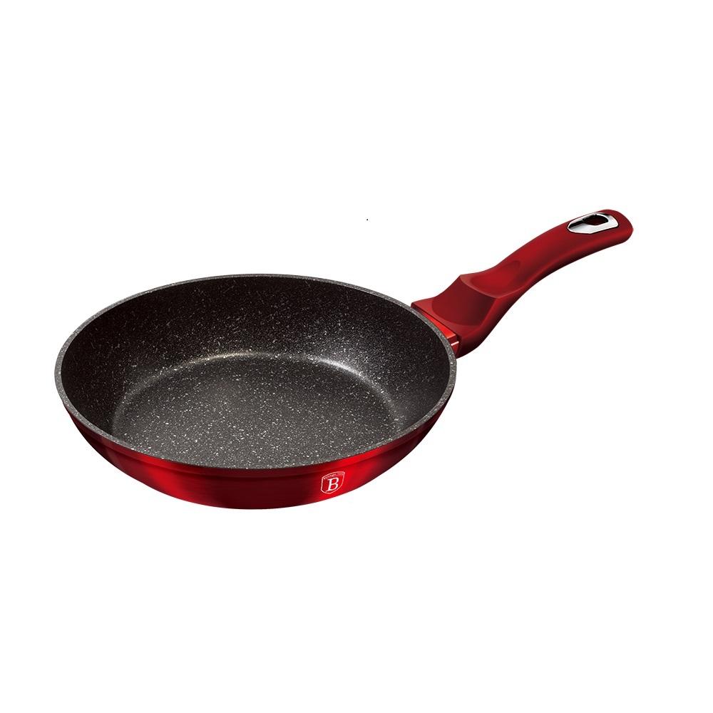 Berlinger Haus Frypan 24 cm + 1PC FREE PROTECTOR - Burgundy Metallic Line