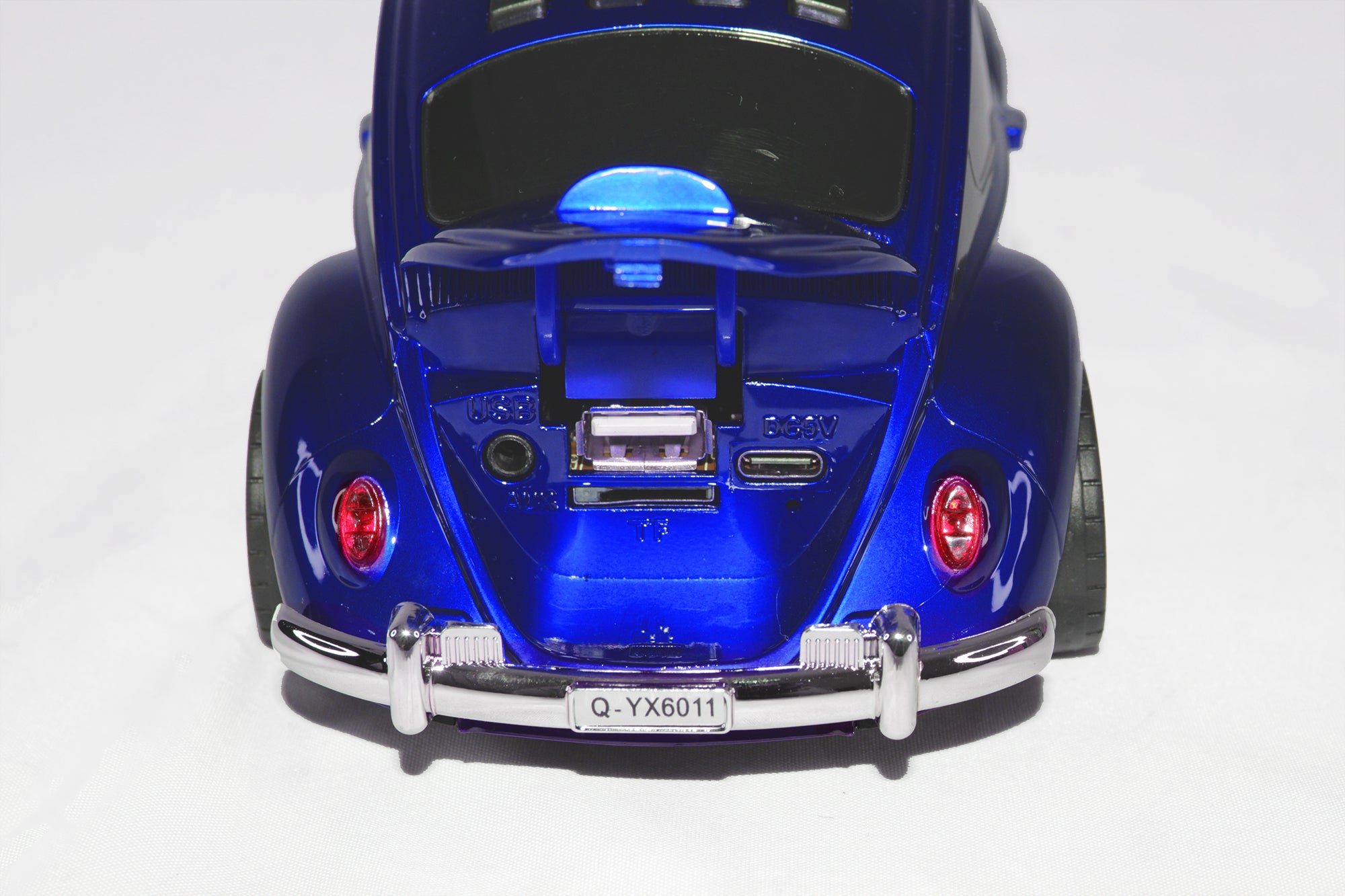 Wireless 5W Bluetooth Speaker with TF USB FM AUX - Classic Taxi Shape