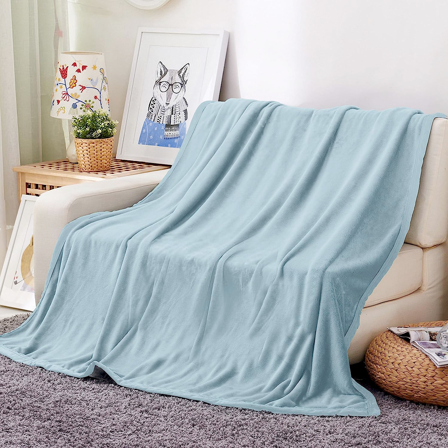 Plain Polyester Fleece Blanket with Suede Texture - 200cm x 140cm