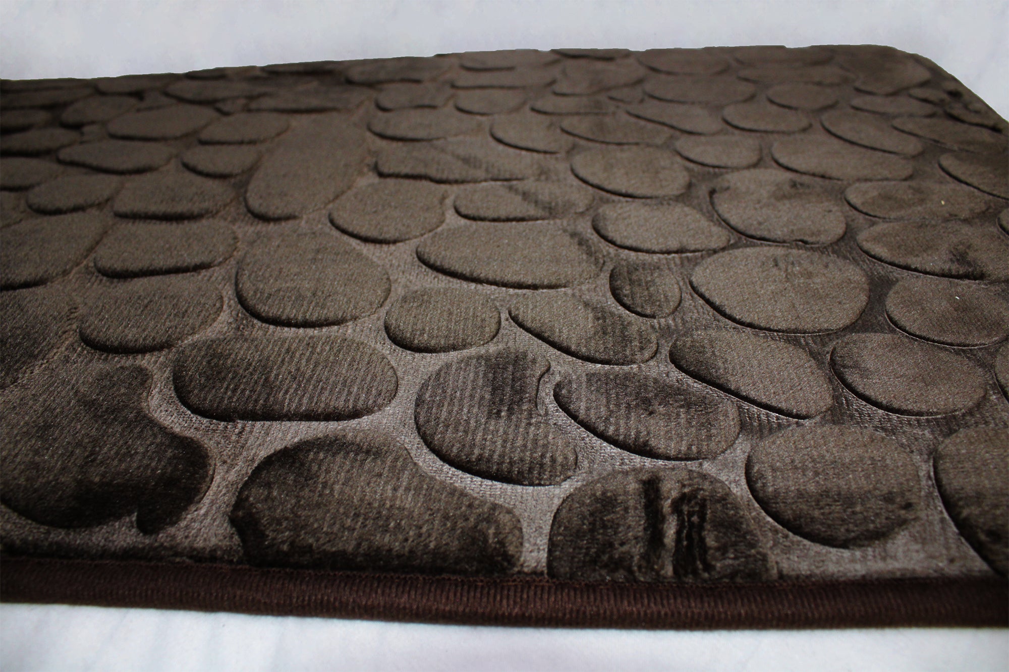 75x45cm Plush Cobblestone Embossed Memory Foam Bathroom Mat