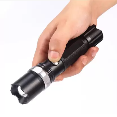 Led Rechargeable Tactical Torch- Q-5102