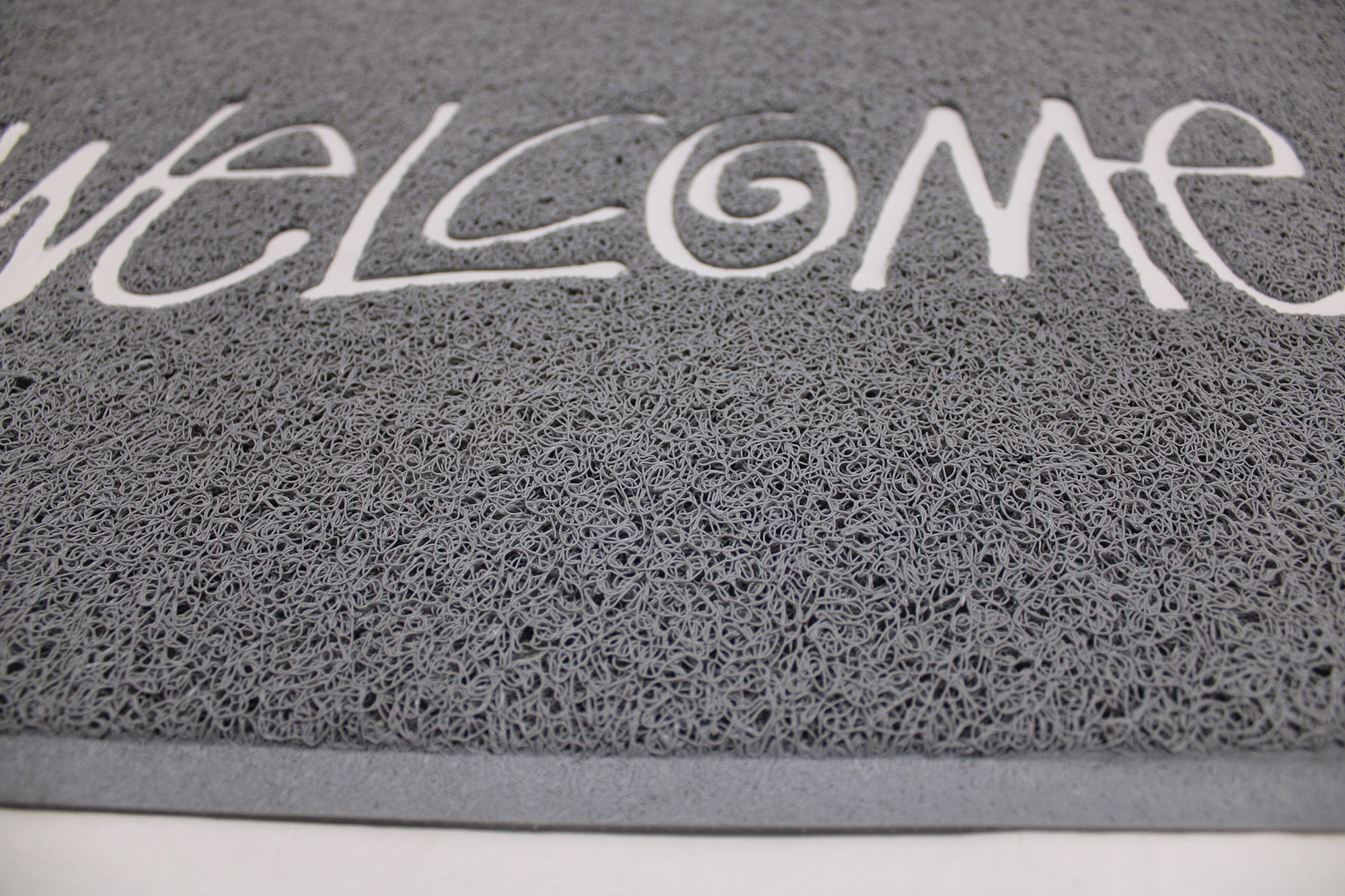 75cm x 45cm Washable Synthetic Mesh Floor Mat - Embossed Welcome