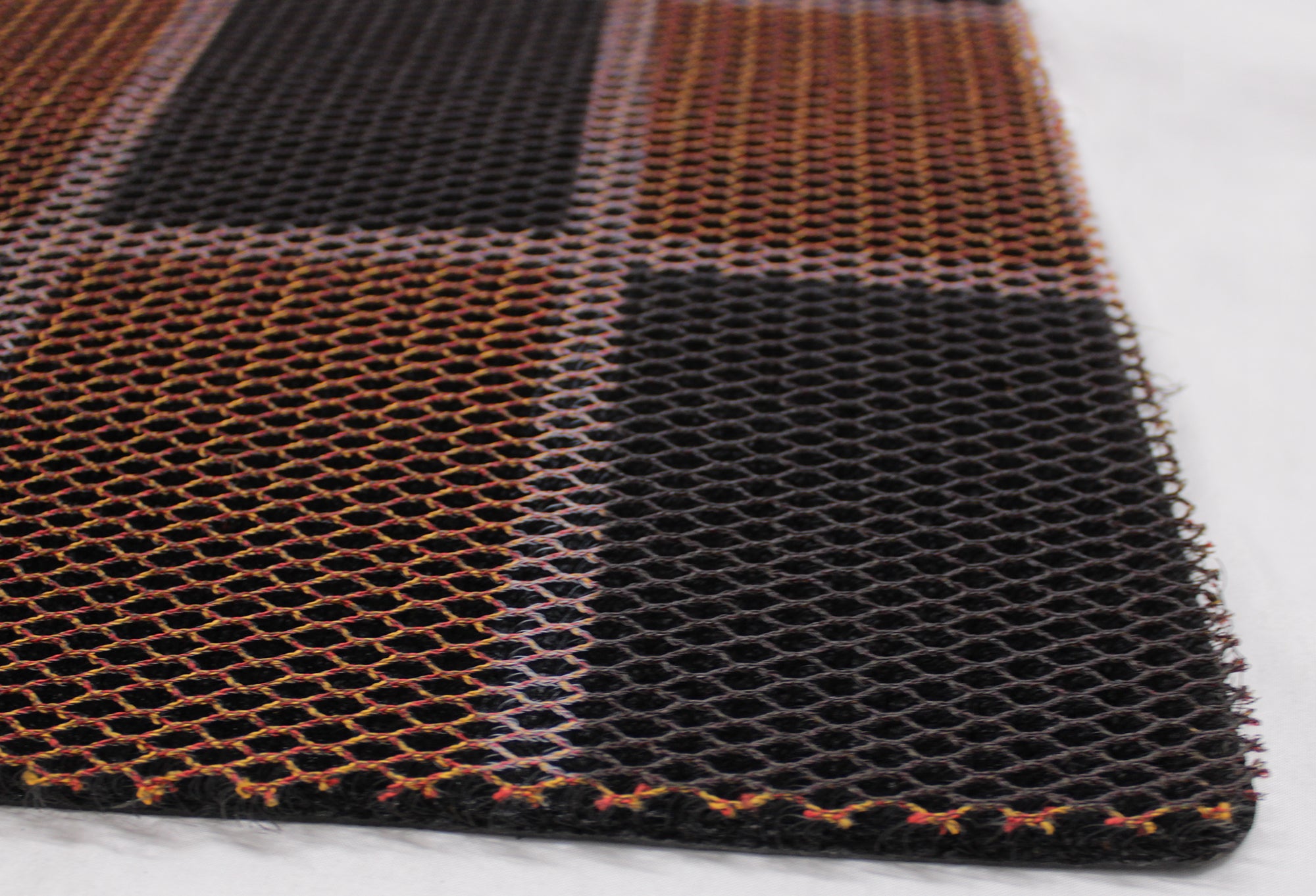 75cmx44cm Water Resistant Abrasive Fiber Checkered Floor Mat
